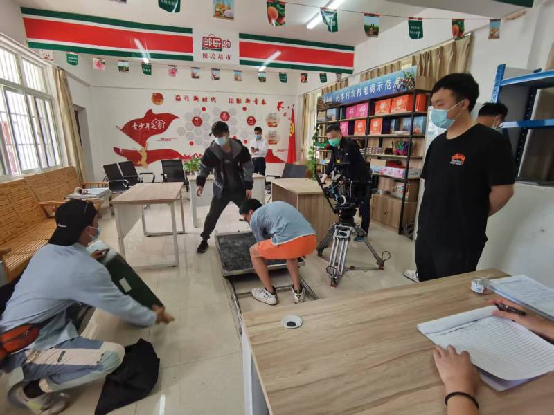 赤城县广告片拍摄公司：极简主义践行者，少即是多的视觉哲学