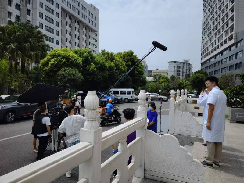 赤城县广告片拍摄公司低成本实现高规格制作的诀窍